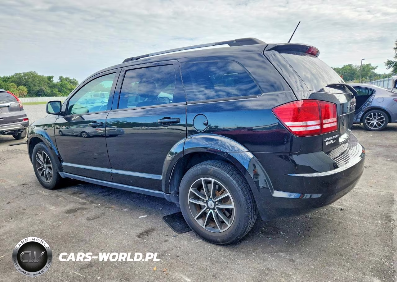2018 Dodge Journey Se VIN:3C4PDCAB2JT385814 - 2