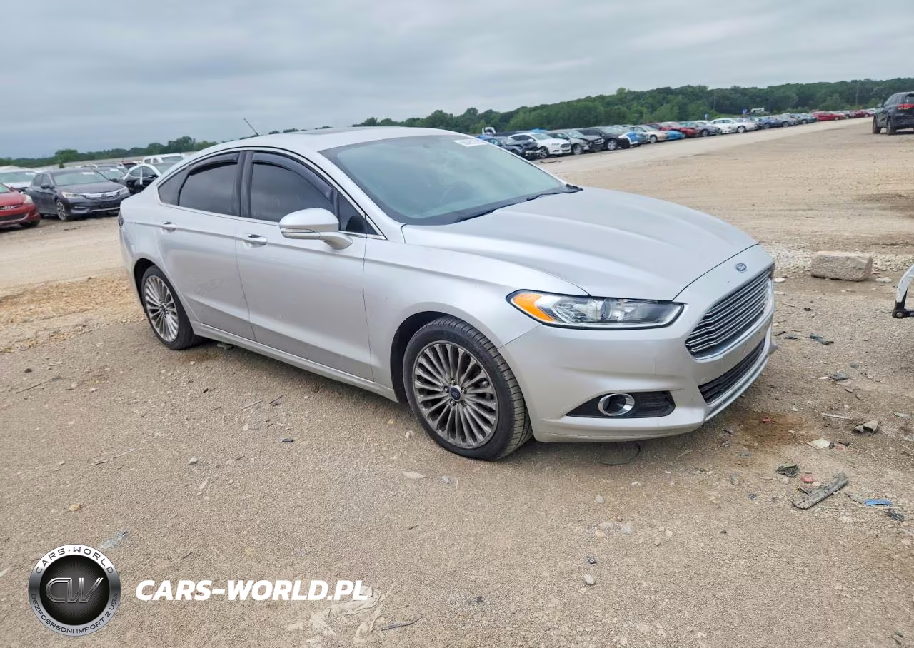 2015 Ford Fusion Titanium VIN:3FA6P0K91FR258446 - 4