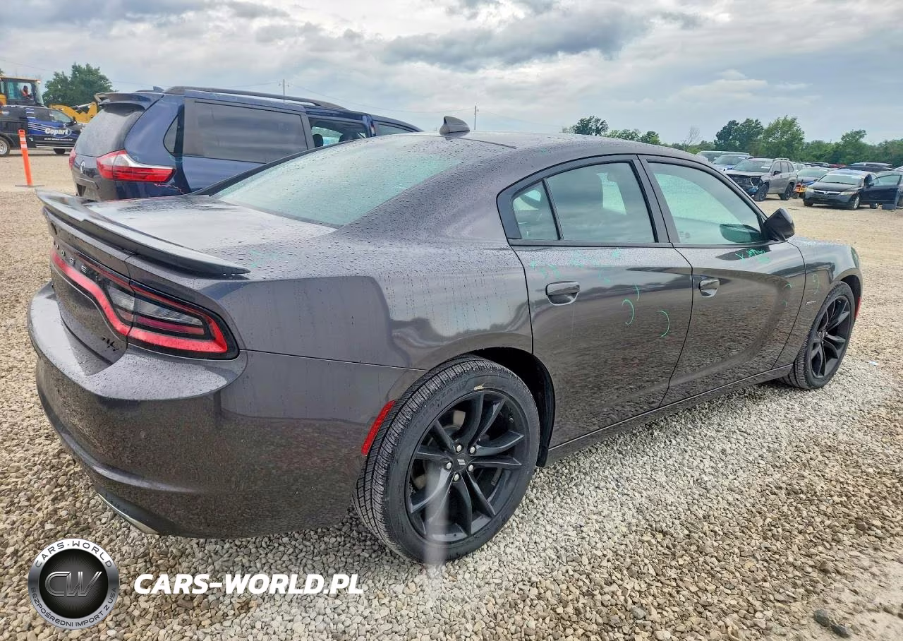 2018 Dodge Charger R VIN:2C3CDXCT7JH135266 - 3