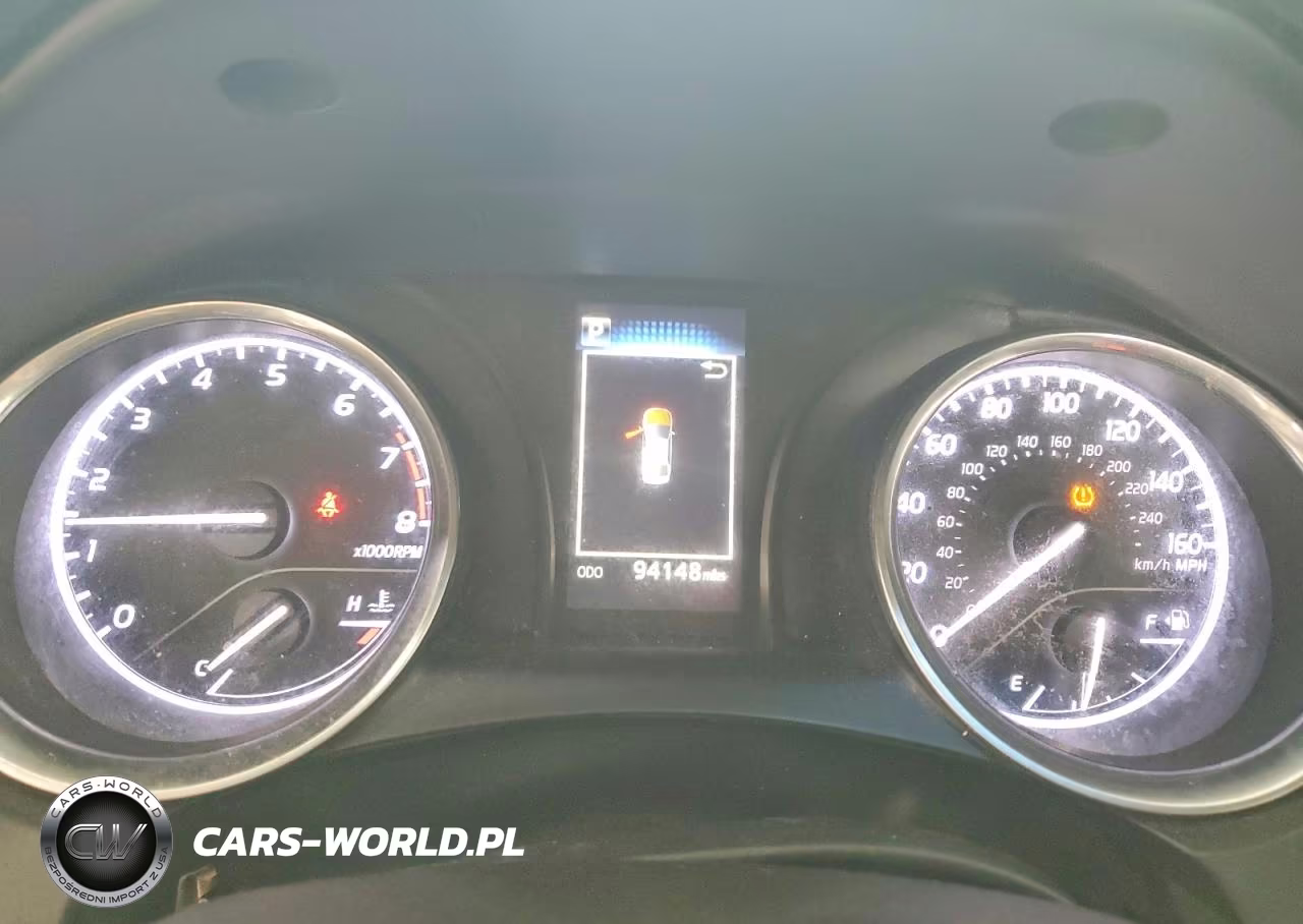 2018 Toyota Camry Le VIN:4T1B11HK6JU528763 - 9