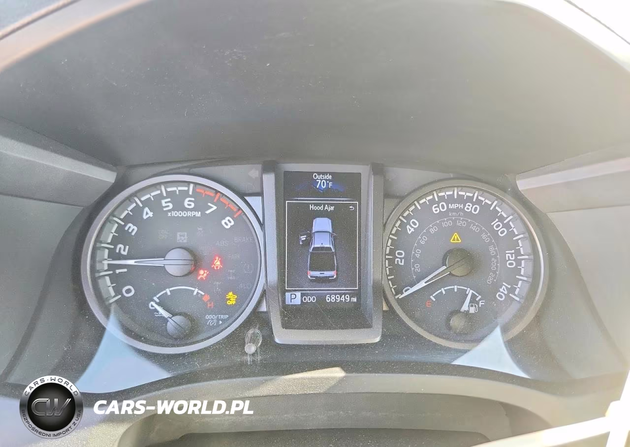 2020 Toyota Tacoma Trd Off-Road VIN:3TMCZ5AN7LM341455 - 9