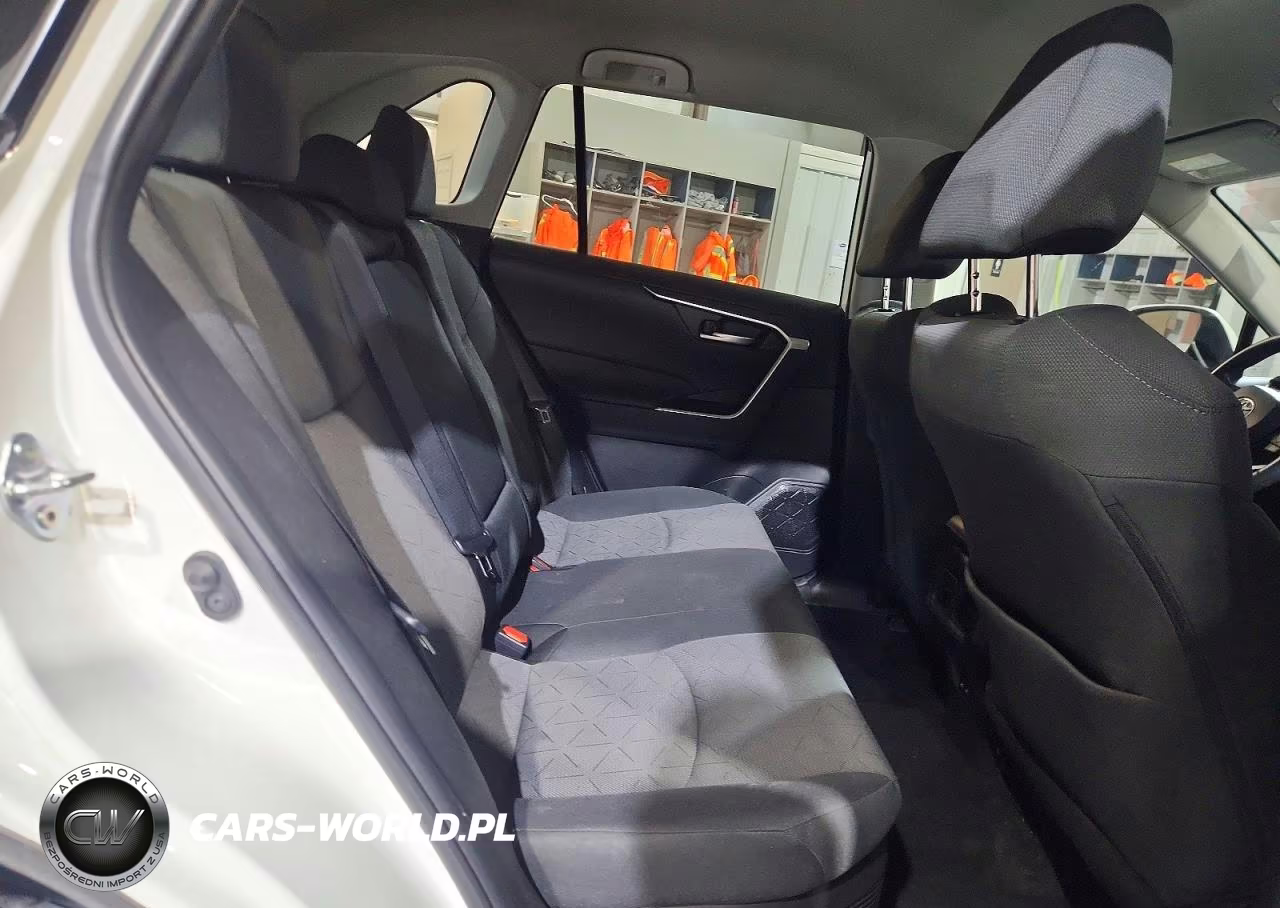 2024 Toyota Rav4 Hybrid Xle VIN:4T3RWRFV3RU122583 - 11