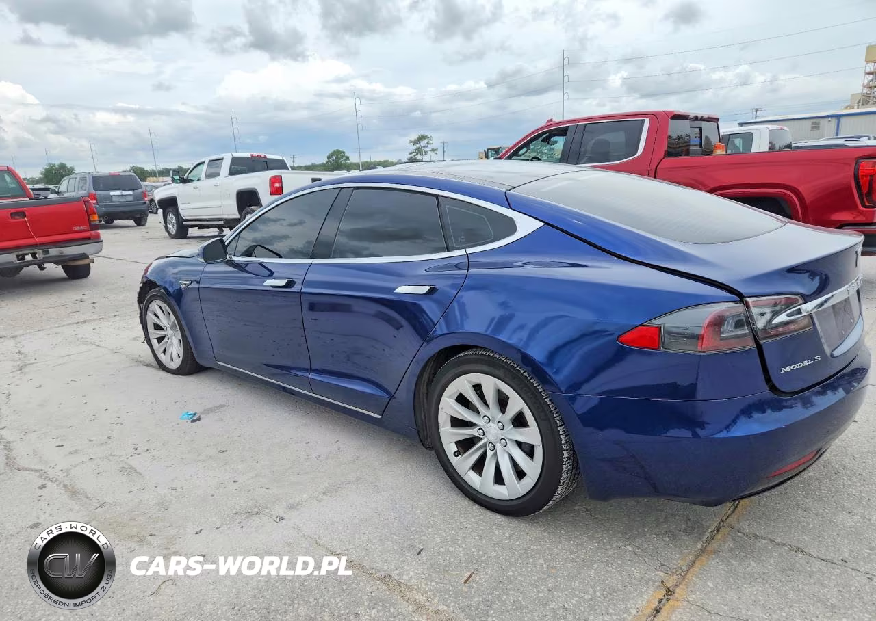 2016 Tesla Model S VIN:5YJSA1E11GF160252 - 2