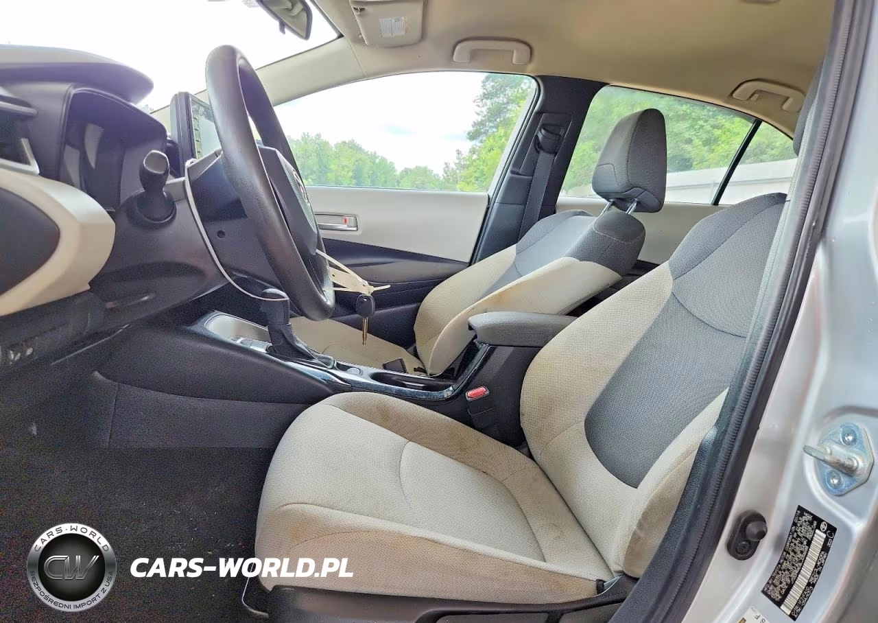 2020 Toyota Corolla L VIN:JTDDPRAE8LJ058688 - 7