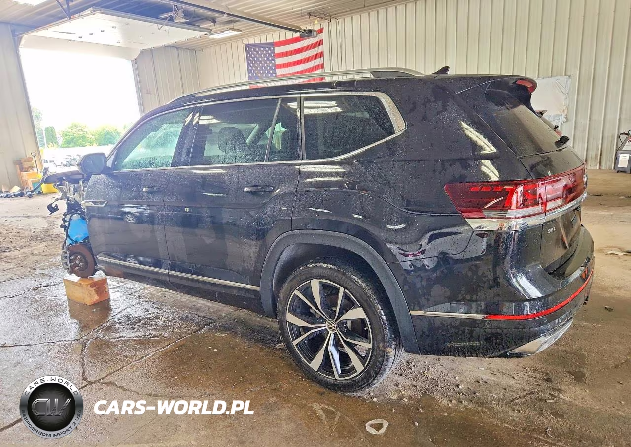 2024 Volkswagen Atlas Sel Premium R-Line VIN:1V2FR2CA3RC564123 - 2
