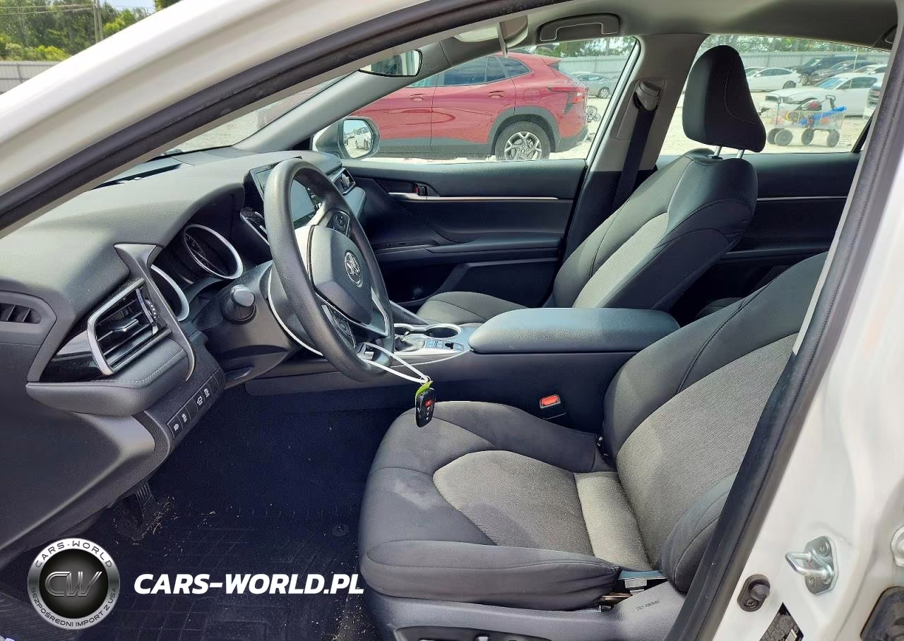 2022 Toyota Camry Le VIN:4T1C31AK1NU599769 - 7