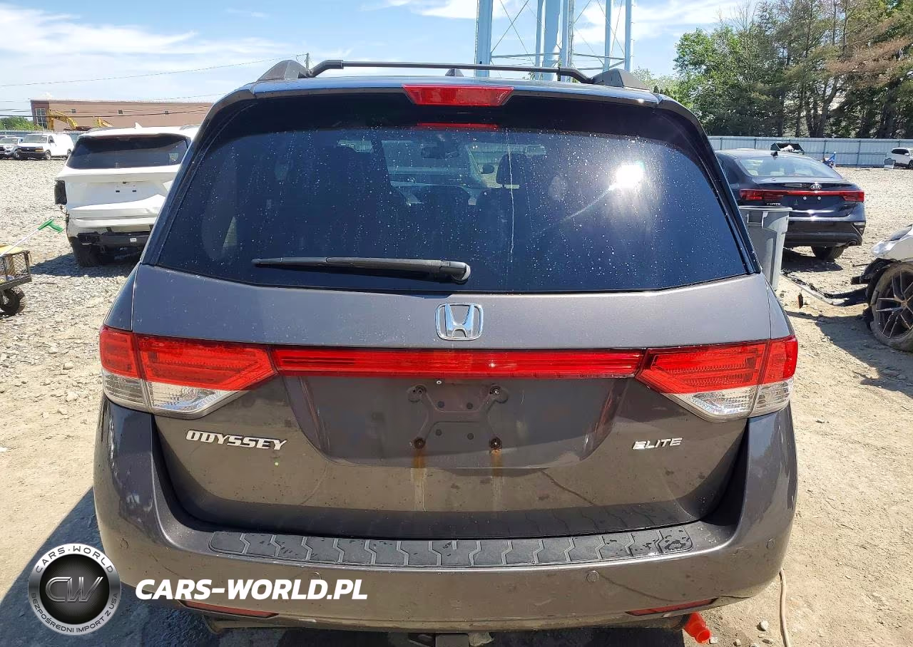 2015 Honda Odyssey Touring VIN:5FNRL5H91FB062497 - 6