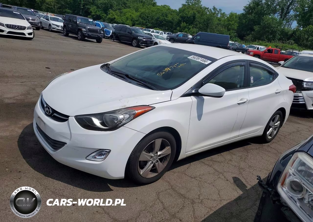 2013 Hyundai Elantra – zdjęcie 1 z 12