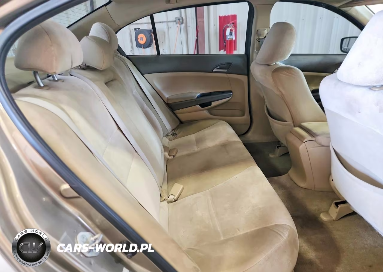 2010 Honda Accord Lx VIN:1HGCP2F39AA099730 - 10