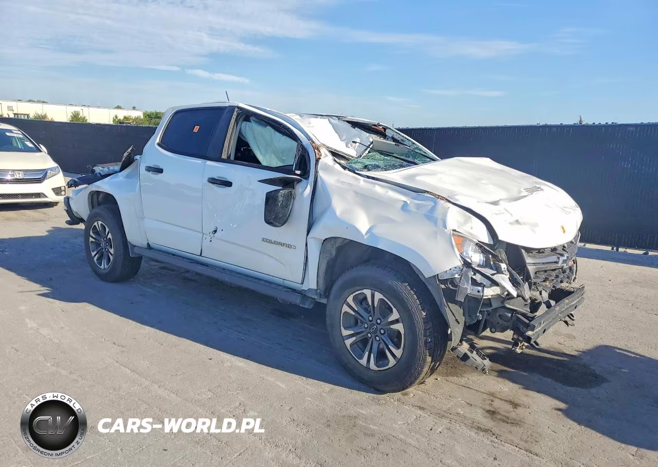 2022 Chevrolet Colorado Z71 VIN:1GCGTDEN4N1261750 - 4