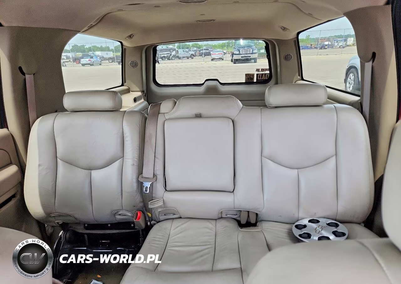 2004 Chevrolet Suburban C1500 VIN:3GNEC16Z64G190355 - 10