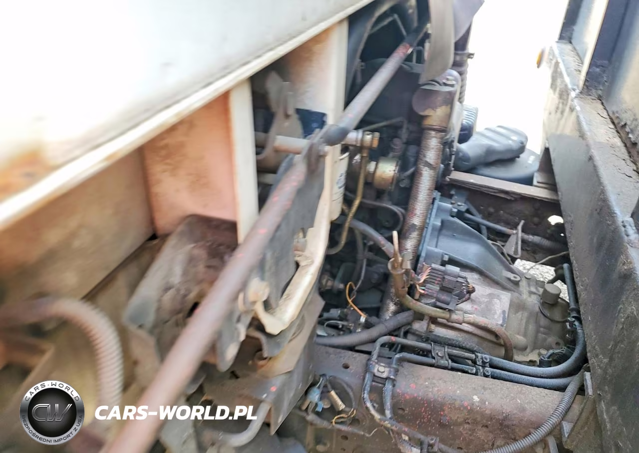 2004 Mitsubishi Fuso Truck Of America Inc Fe 639 VIN:JL6AAC1H24K010103 - 11