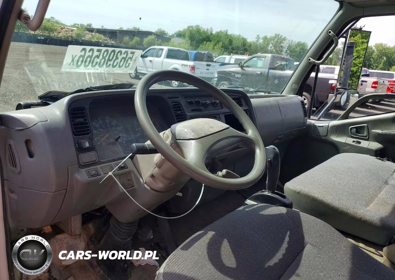 2004 Mitsubishi Fuso Truck Of America Inc Fe 639 VIN:JL6AAC1H24K010103 - 8