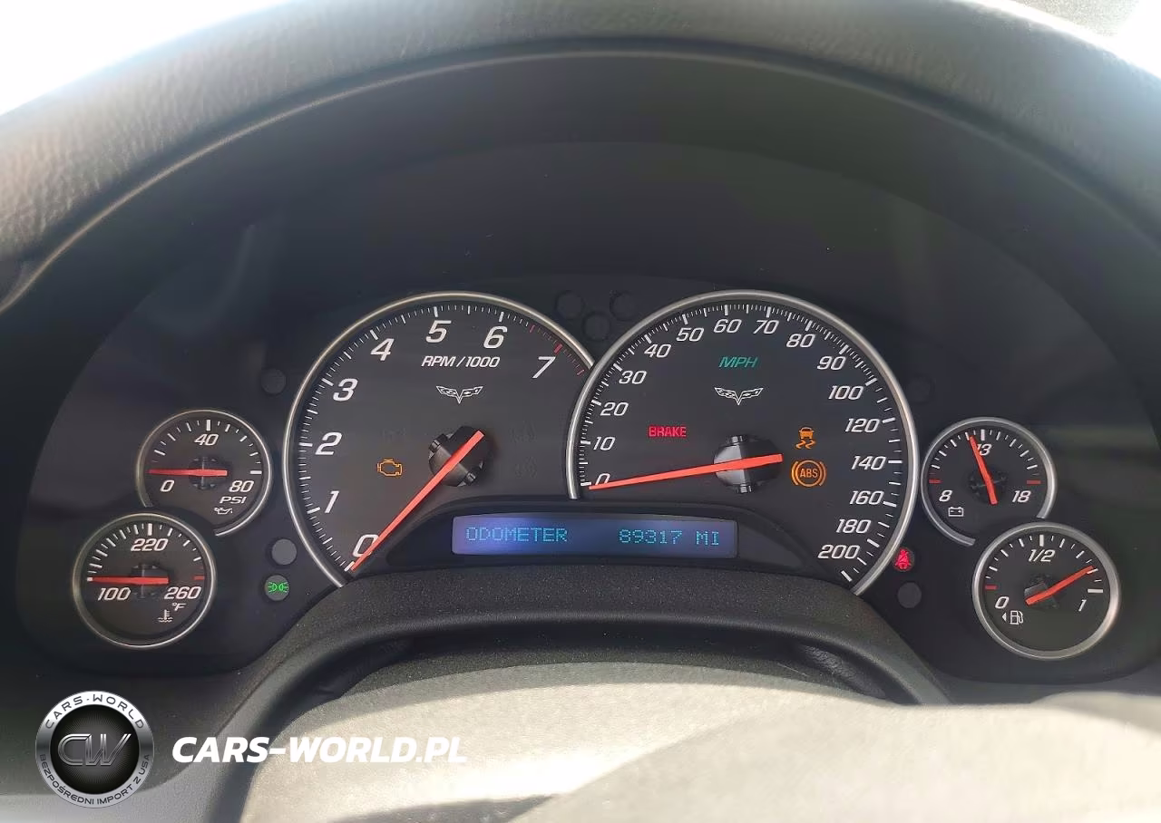 2012 Chevrolet Corvette Grand Sport VIN:1G1YP2DW1C5108636 - 9