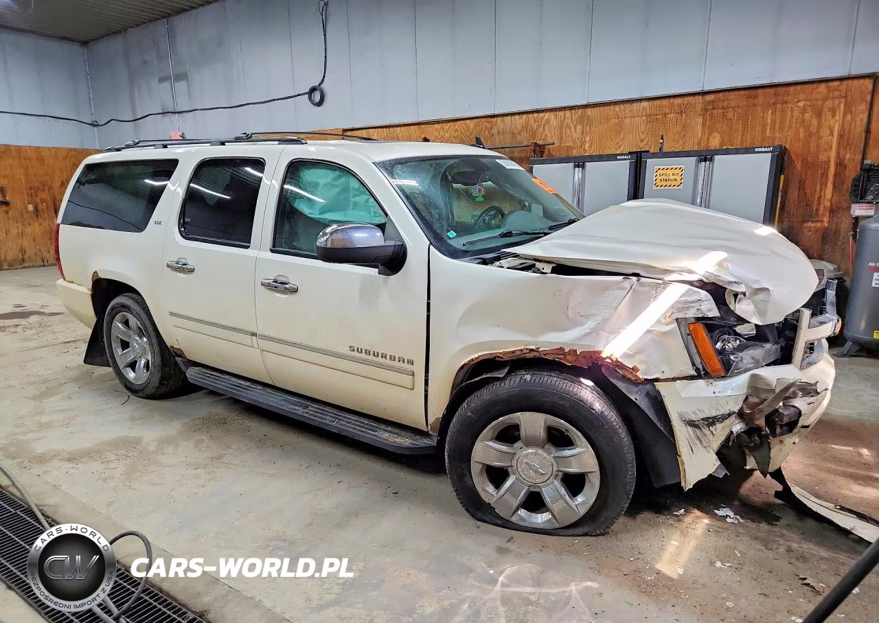 2013 Chevrolet Suburban K1500 Ltz VIN:1GNSKKE74DR353211 - 4