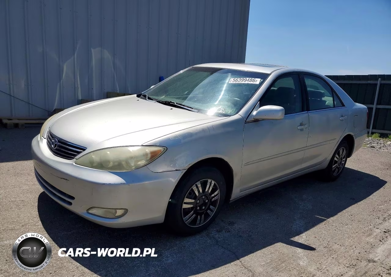 2005 Toyota Camry Le – zdjęcie 1 z 12