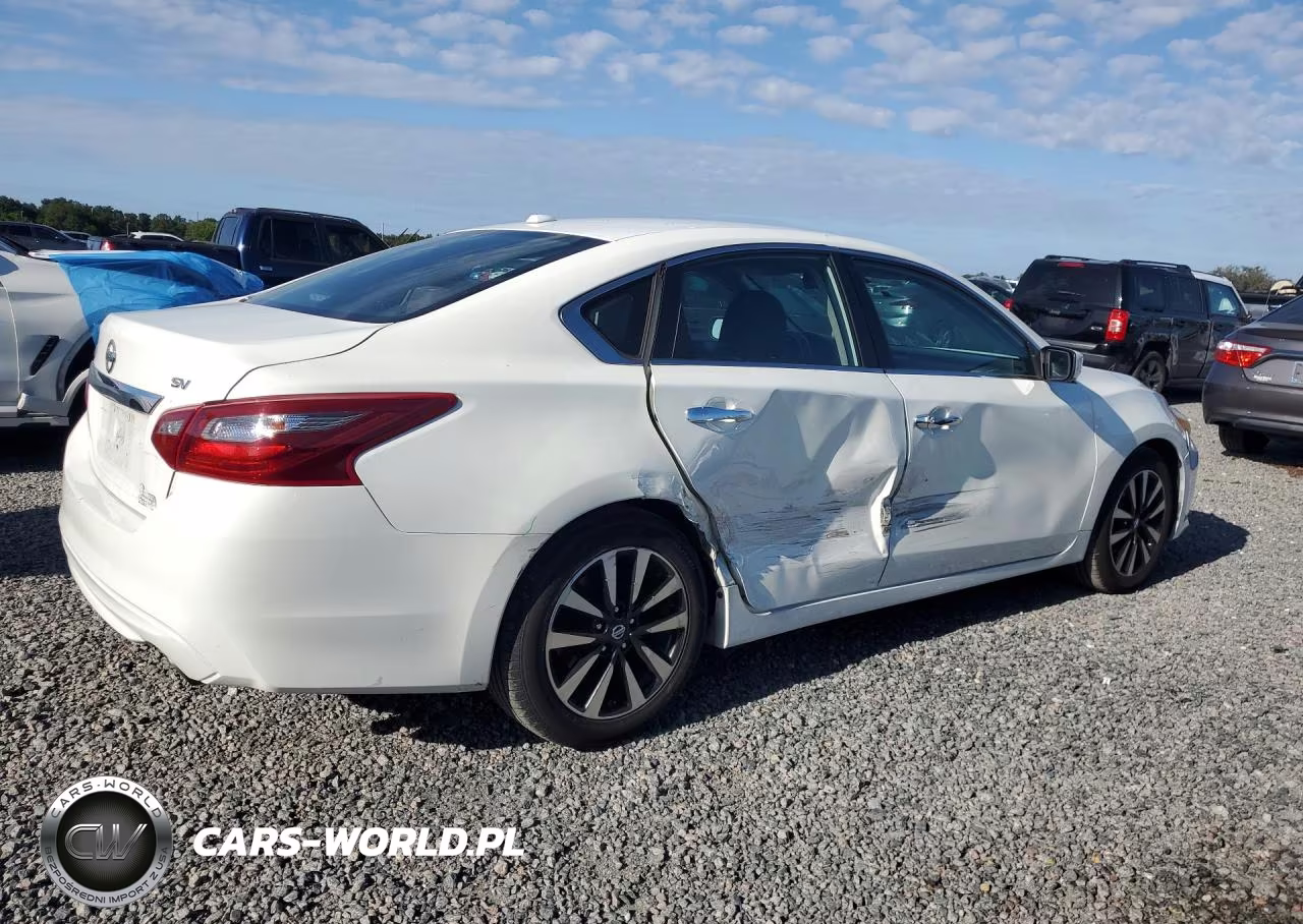 2018 Nissan Altima 2.5 Sv VIN:1N4AL3AP8JC216774 - 3