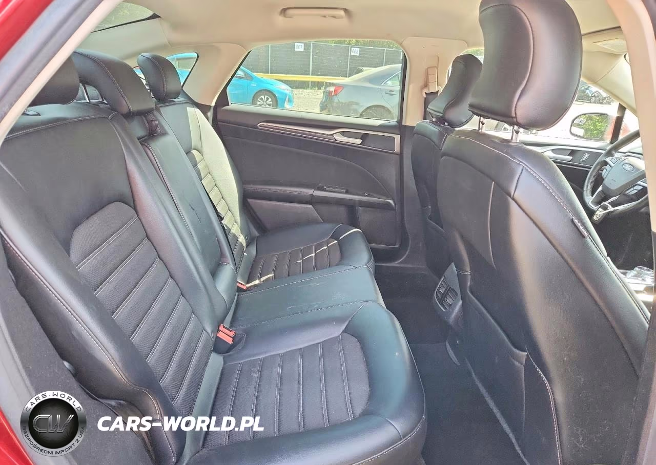 2017 Ford Fusion Se VIN:3FA6P0H79HR212727 - 10