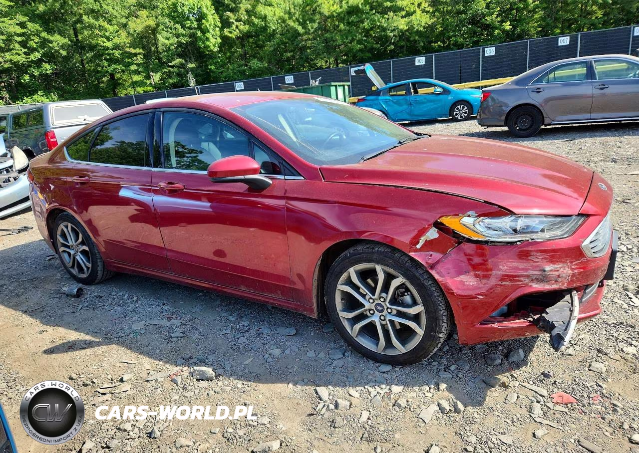 2017 Ford Fusion Se VIN:3FA6P0H79HR212727 - 4