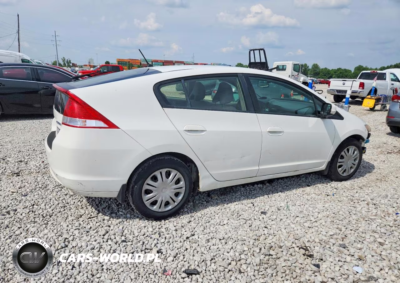 2011 Honda Insight VIN:JHMZE2H32BS001434 - 3
