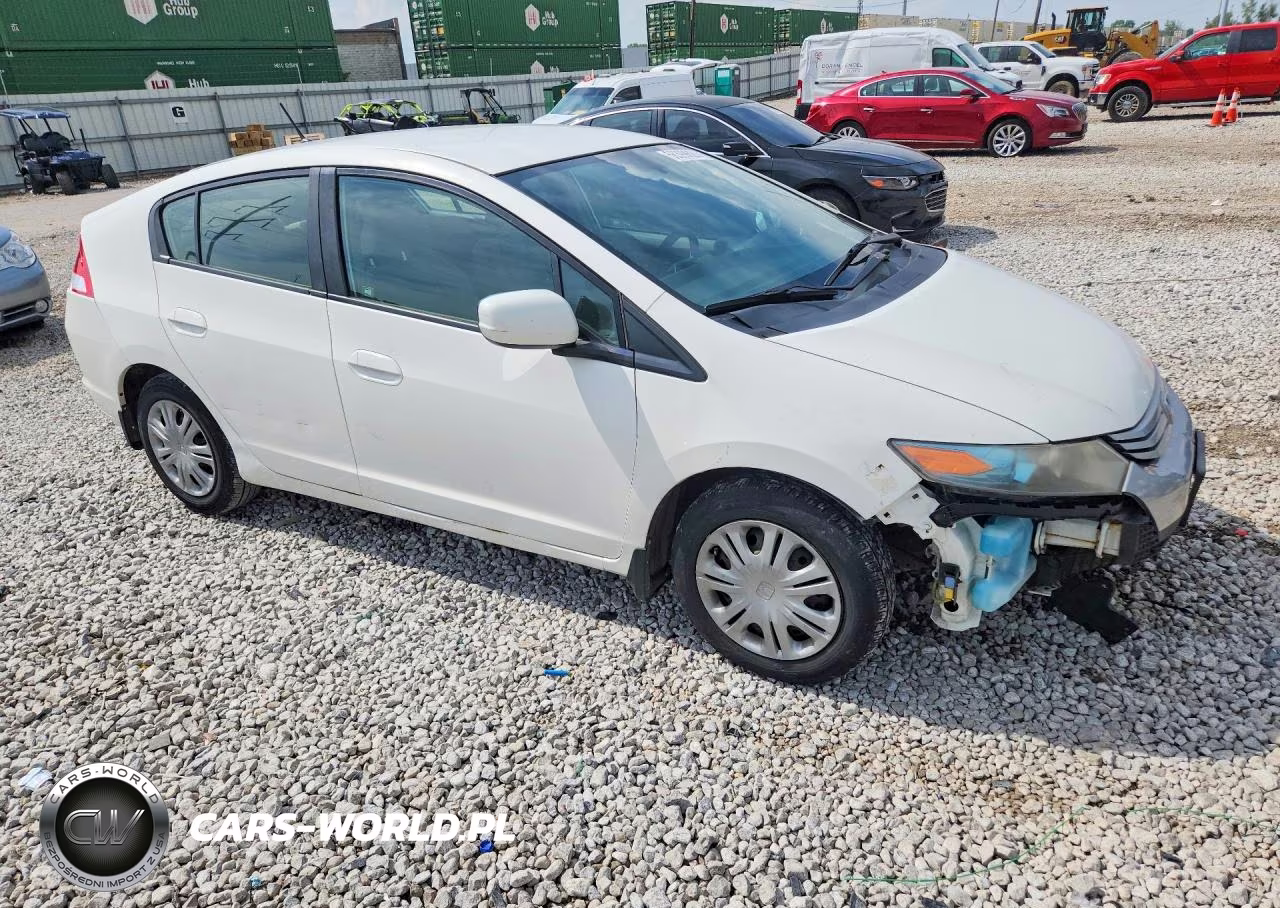 2011 Honda Insight VIN:JHMZE2H32BS001434 - 4