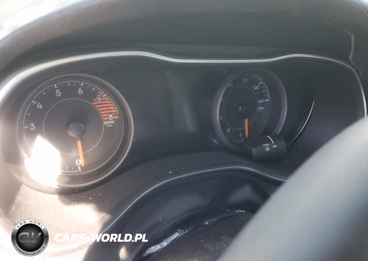 2022 Jeep Cherokee Latitude Lux VIN:1C4PJLMX4ND500599 - 9