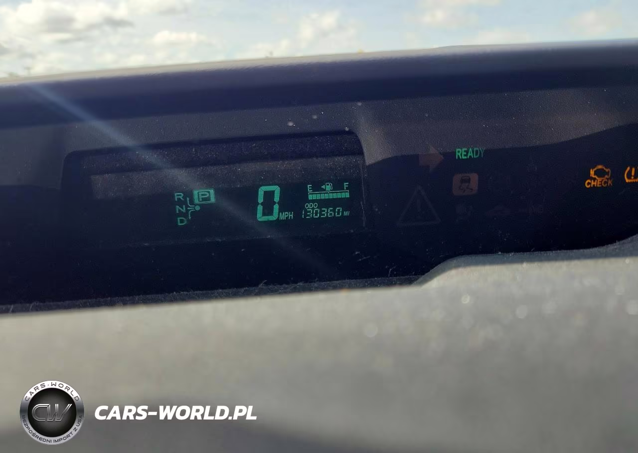2008 Toyota Prius Base VIN:JTDKB20U083425701 - 9