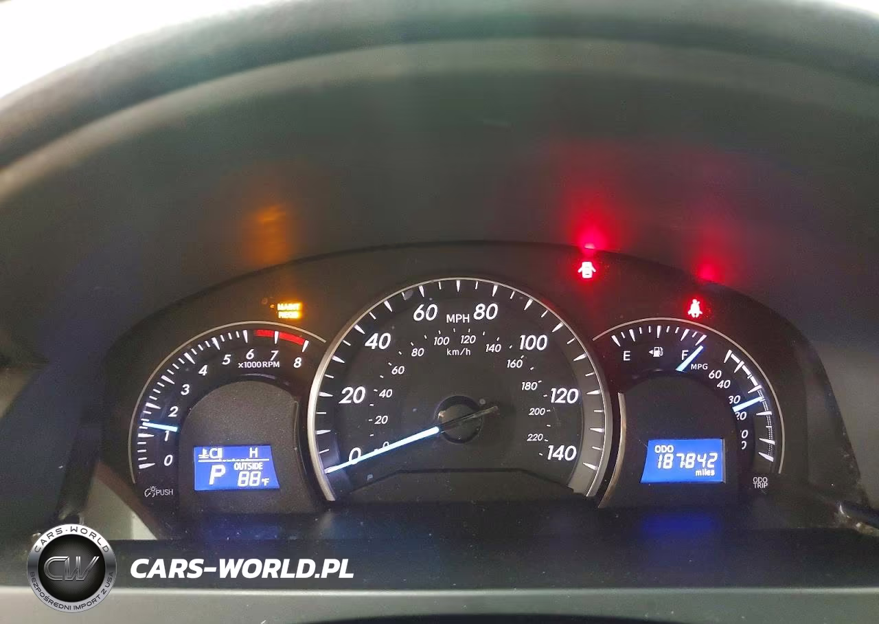 2012 Toyota Camry Le VIN:4T1BF1FK0CU008694 - 9