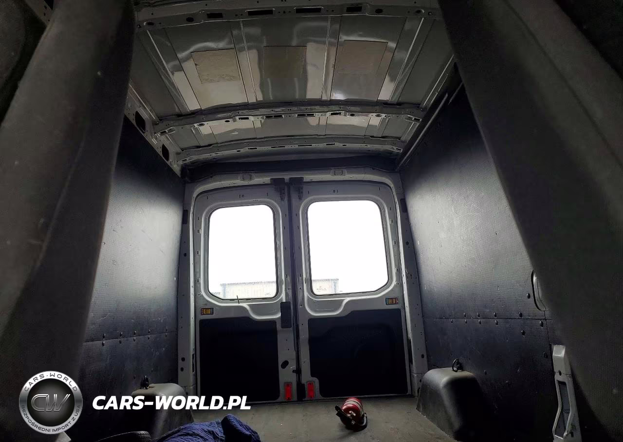 2019 Ford Transit T-250 VIN:1FTYR2CM1KKA88910 - 10