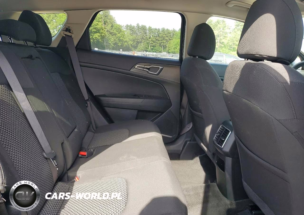 2023 Kia Sportage Lx VIN:KNDPUCAGXP7029748 - 11