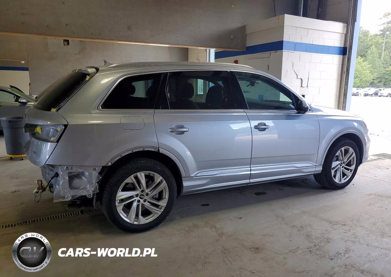 2021 Audi Q7 Premium Plus VIN:WA1LXAF74MD027939 - 3