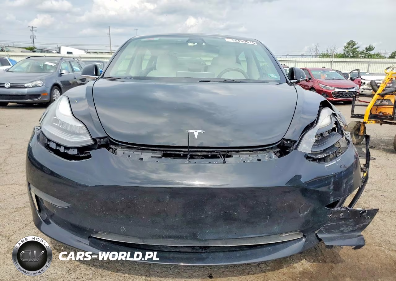 2019 Tesla Model 3 VIN:5YJ3E1EA8KF431440 - 5