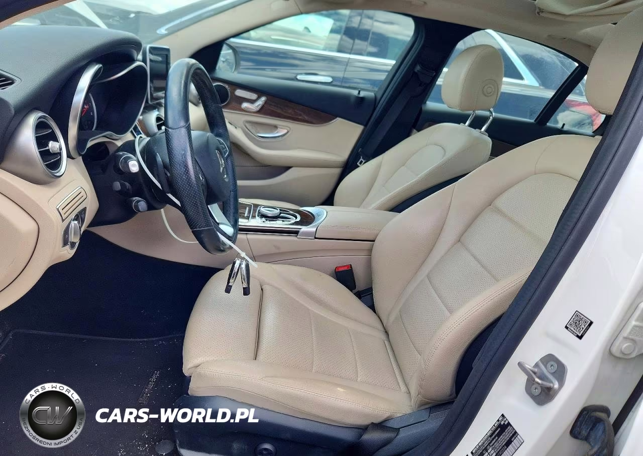2017 Mercedes-Benz C 300 VIN:55SWF4JB6HU190334 - 7