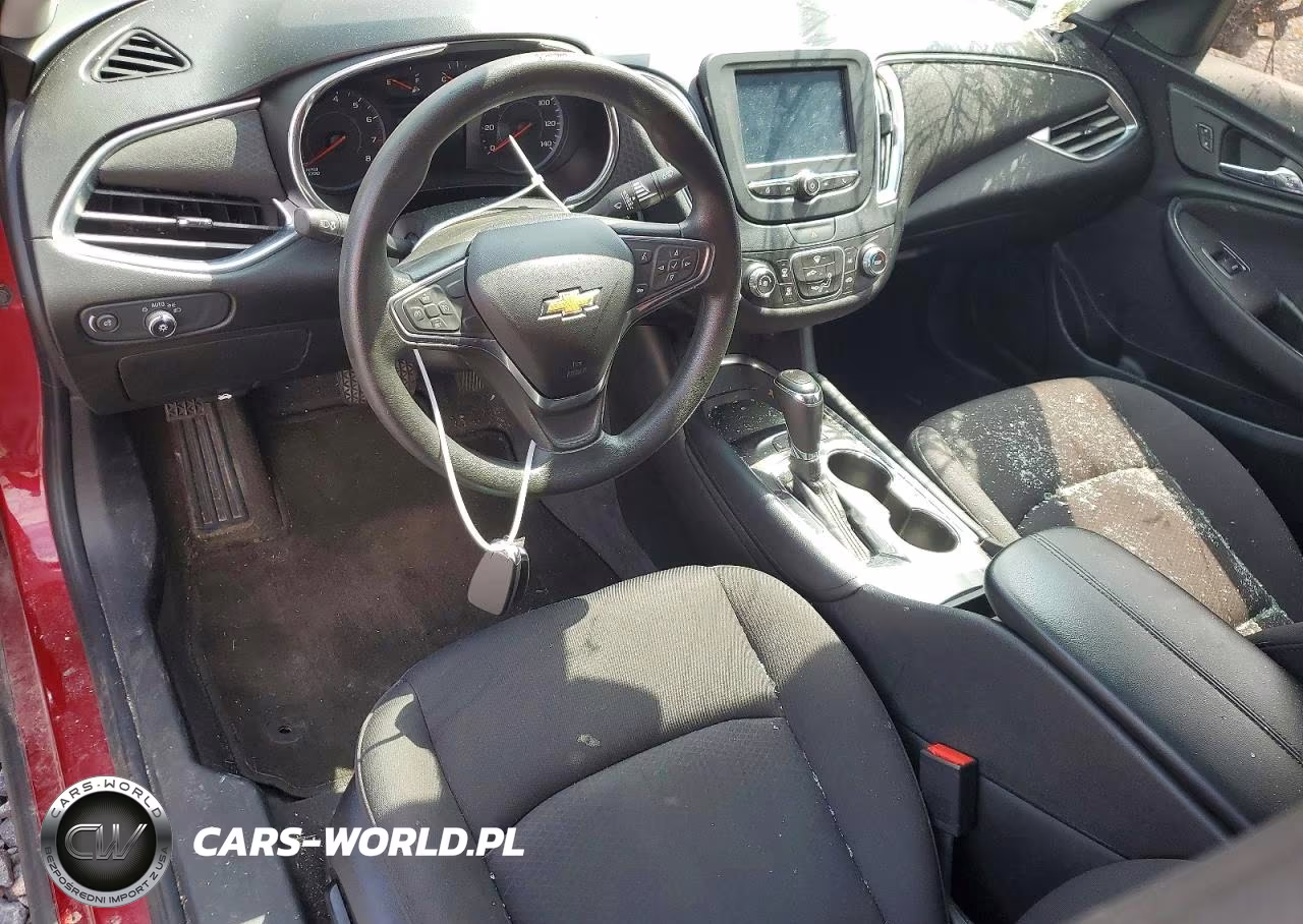 2018 Chevrolet Malibu Lt VIN:1G1ZD5ST4JF195947 - 8