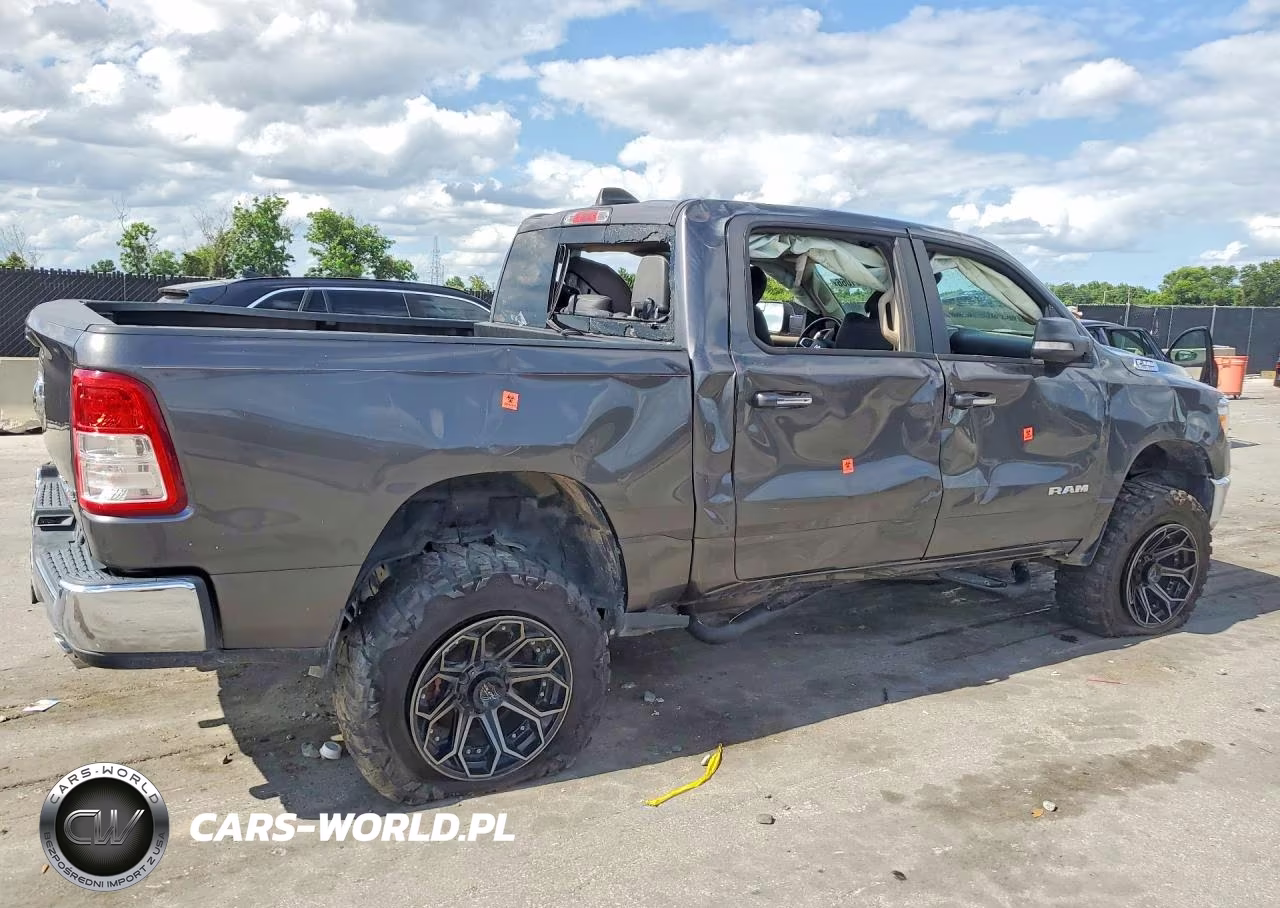 2020 Ram 1500 Big Horn VIN:1C6SRFFT3LN125964 - 3