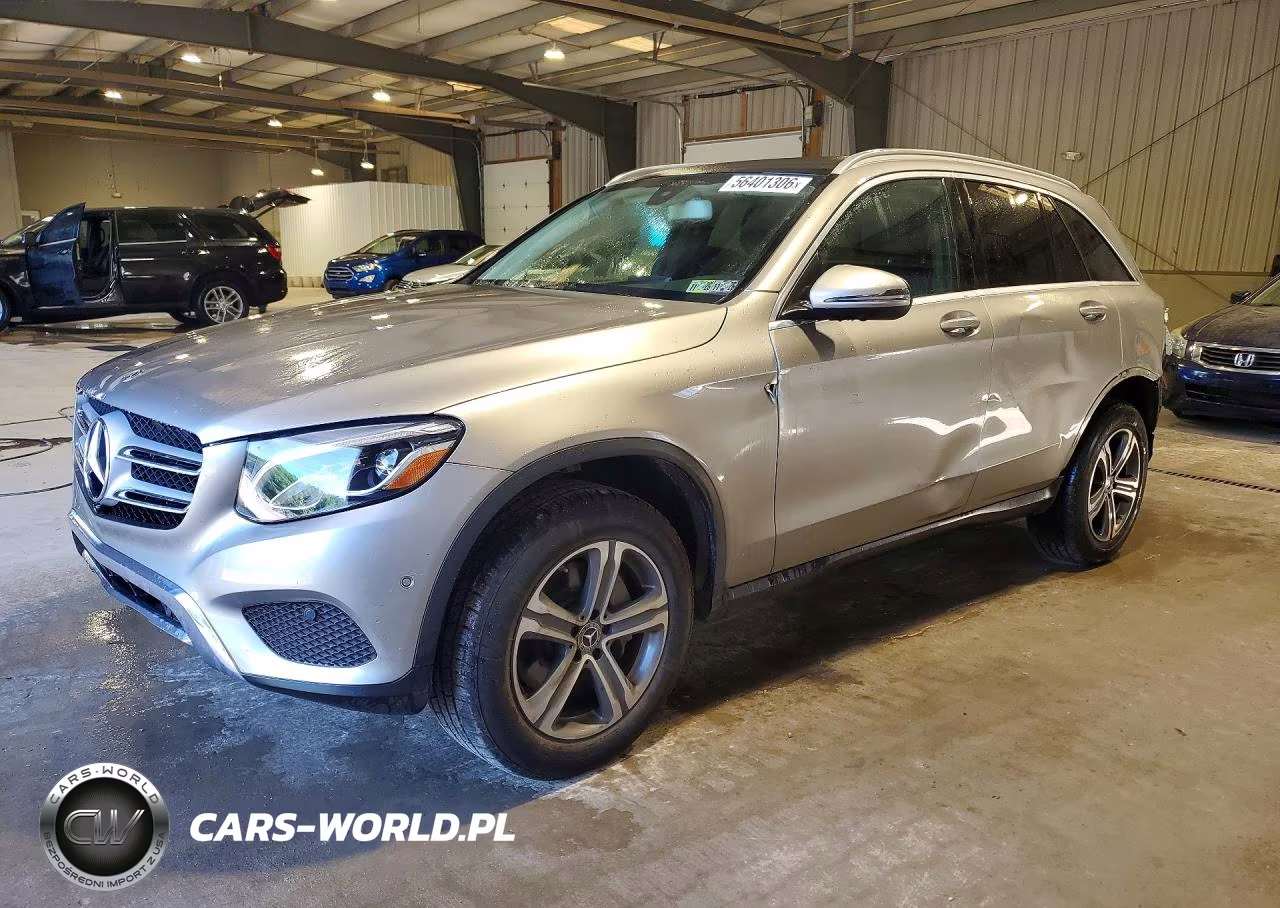 2019 Mercedes-Benz Glc 300 4Matic – zdjęcie 1 z 14