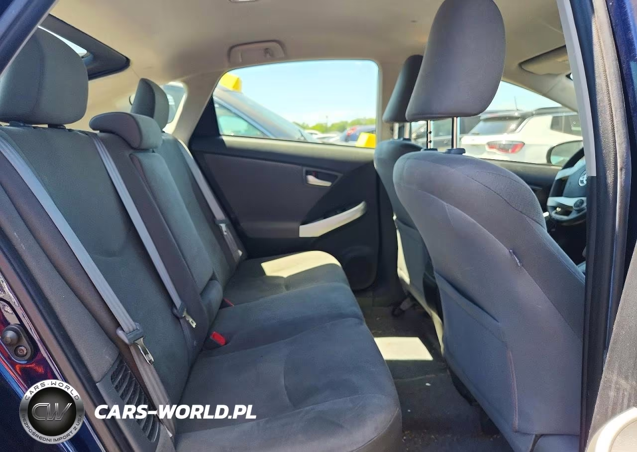 2012 Toyota Prius Three VIN:JTDKN3DU9C1523637 - 10