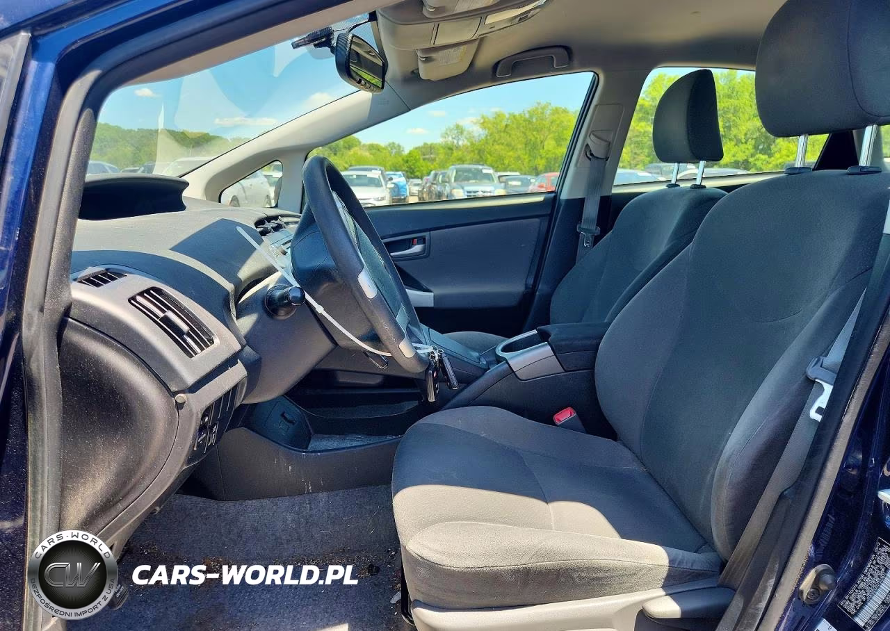 2012 Toyota Prius Three VIN:JTDKN3DU9C1523637 - 7