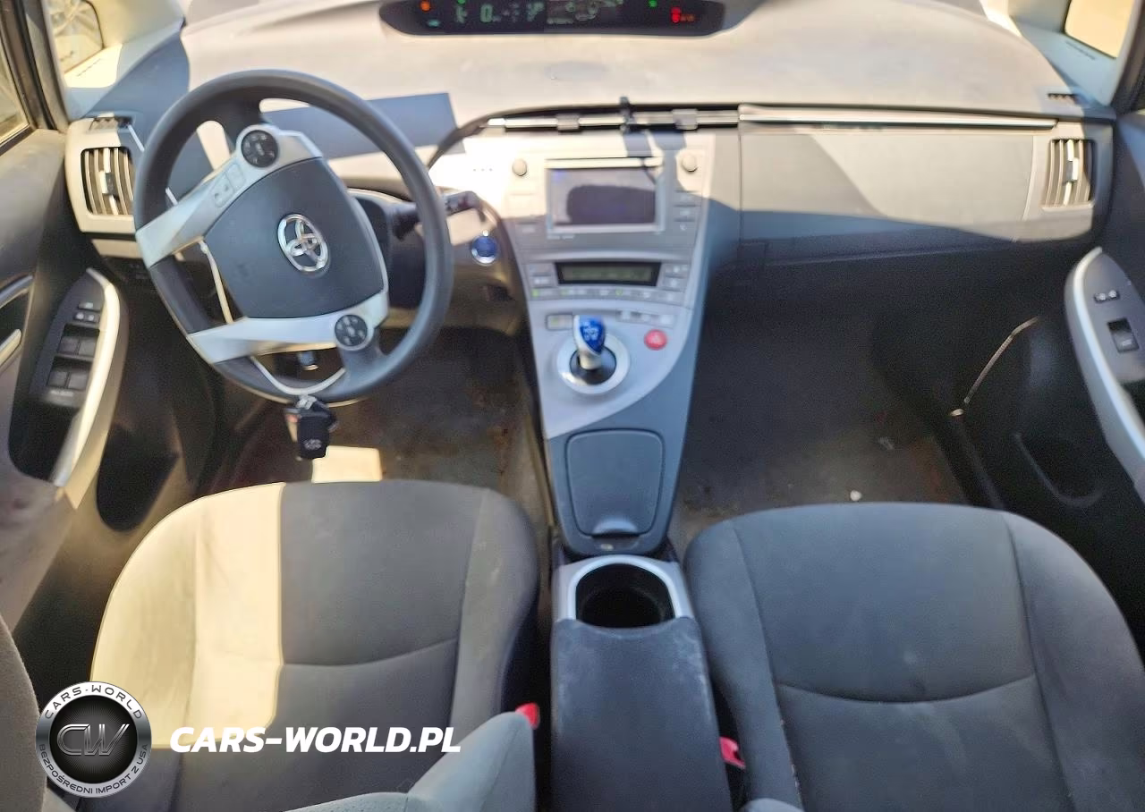 2012 Toyota Prius Three VIN:JTDKN3DU9C1523637 - 8