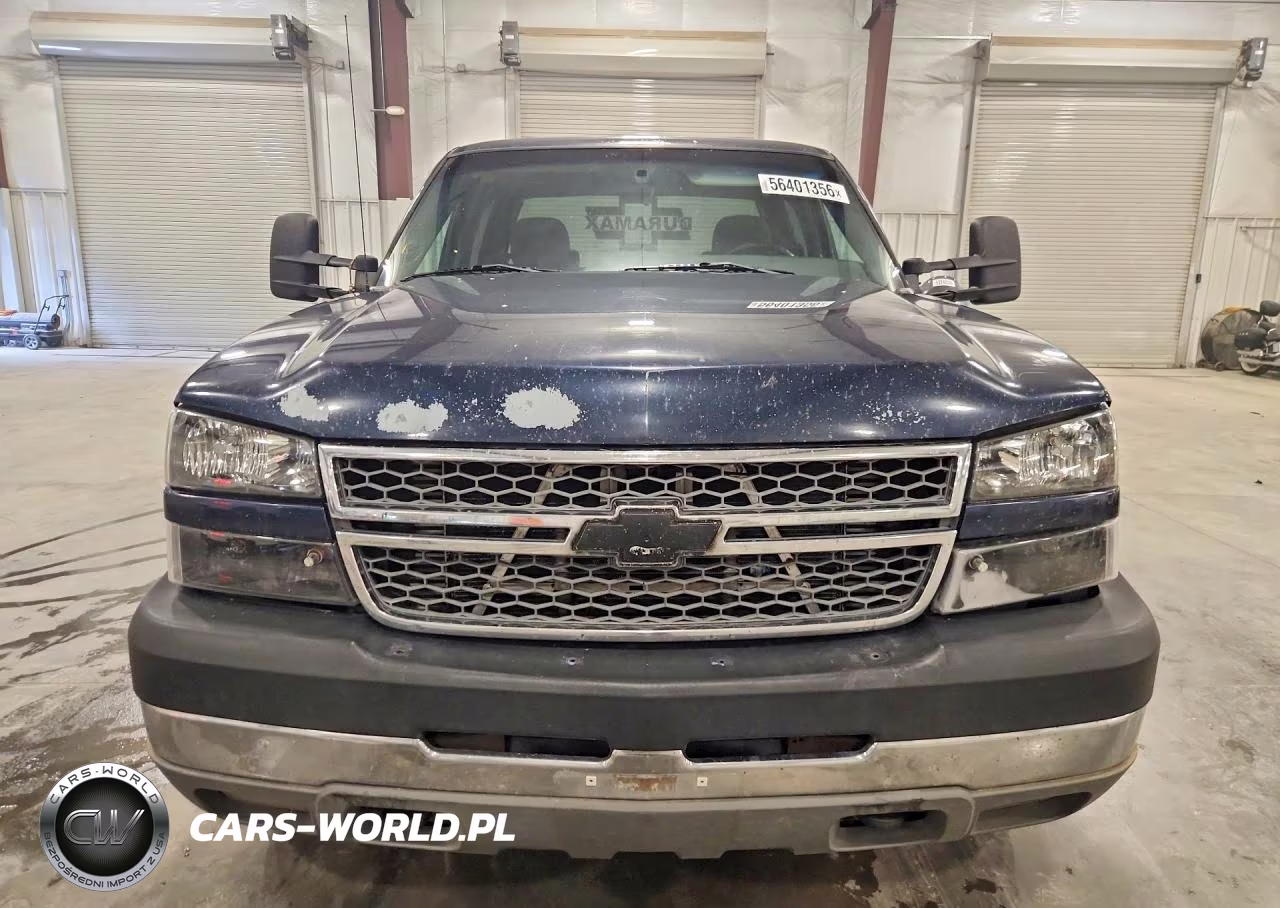 2005 Chevrolet Silverado K2500 Heavy Duty VIN:1GCHK23205F820945 - 5