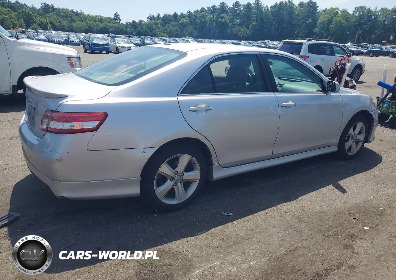 2010 Toyota Camry Se VIN:4T1BF3EK5AU062227 - 3