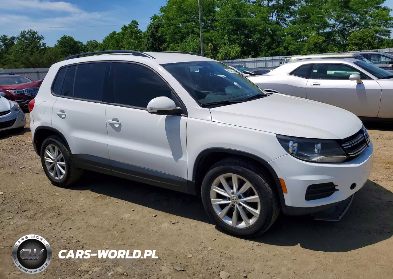 2018 Volkswagen Tiguan Limited VIN:WVGBV7AX2JK001148 - 4