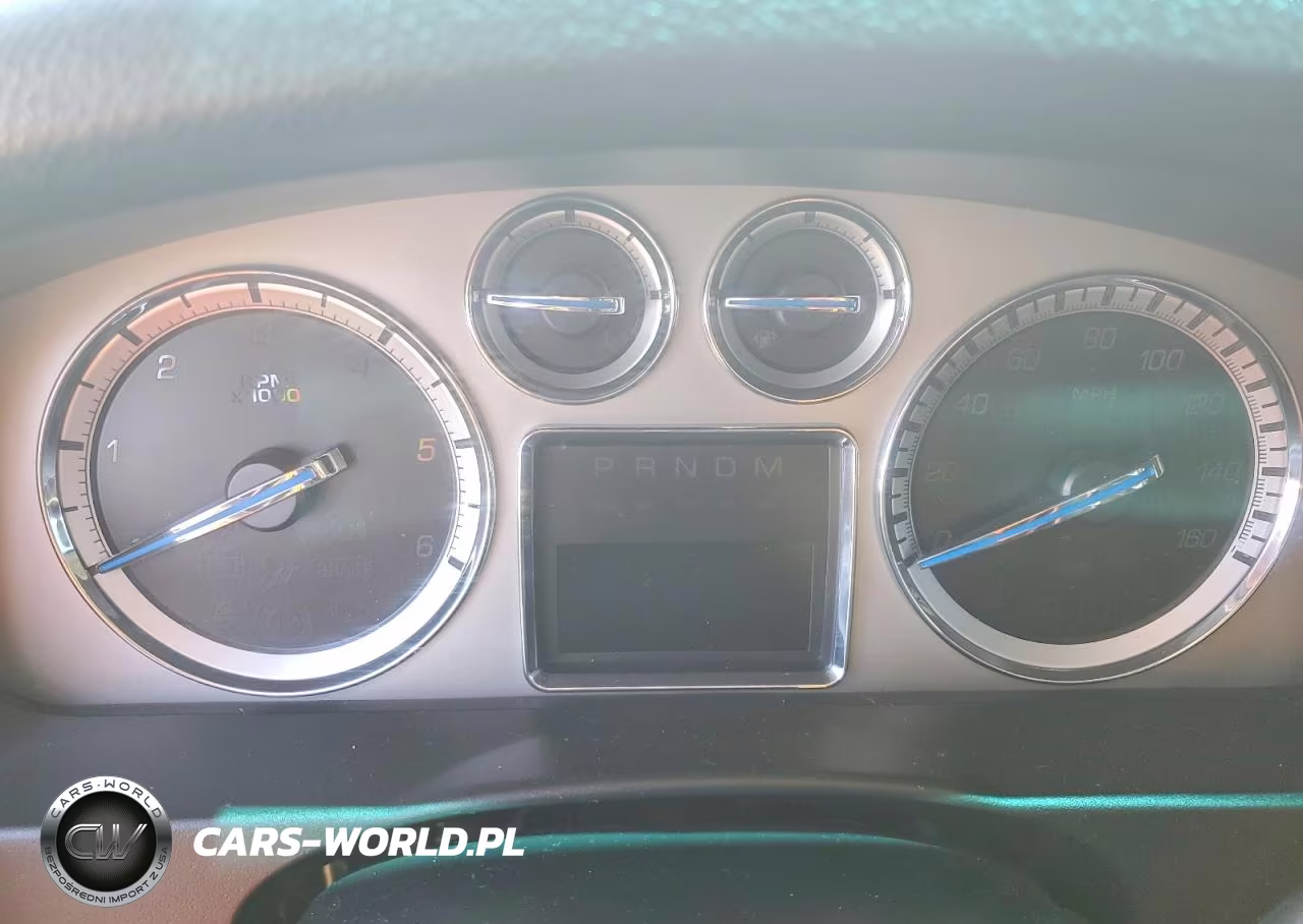 2010 Cadillac Escalade Premium VIN:1GYUCCEF6AR154176 - 9