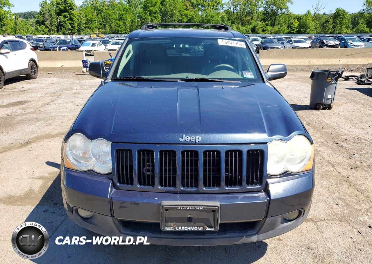 2010 Jeep Grand Cherokee Laredo VIN:1J4PR4GKXAC150081 - 5