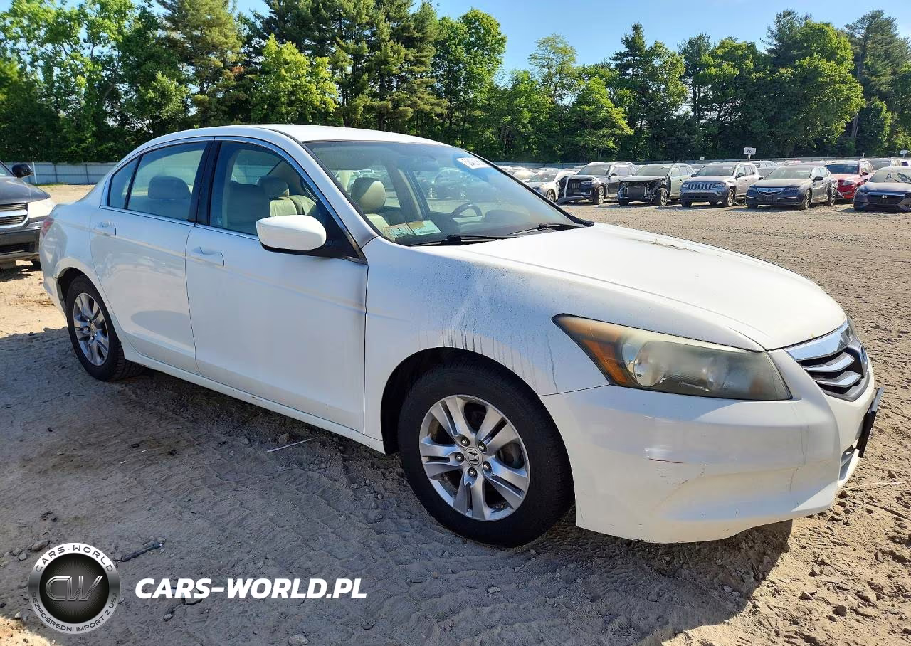 2011 Honda Accord Se VIN:1HGCP2F63BA082126 - 4