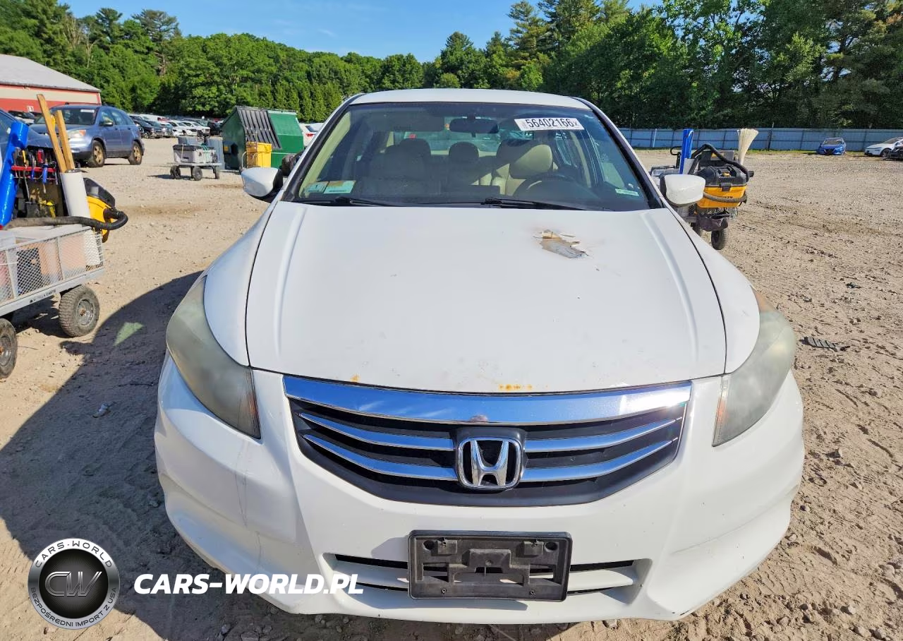 2011 Honda Accord Se VIN:1HGCP2F63BA082126 - 5