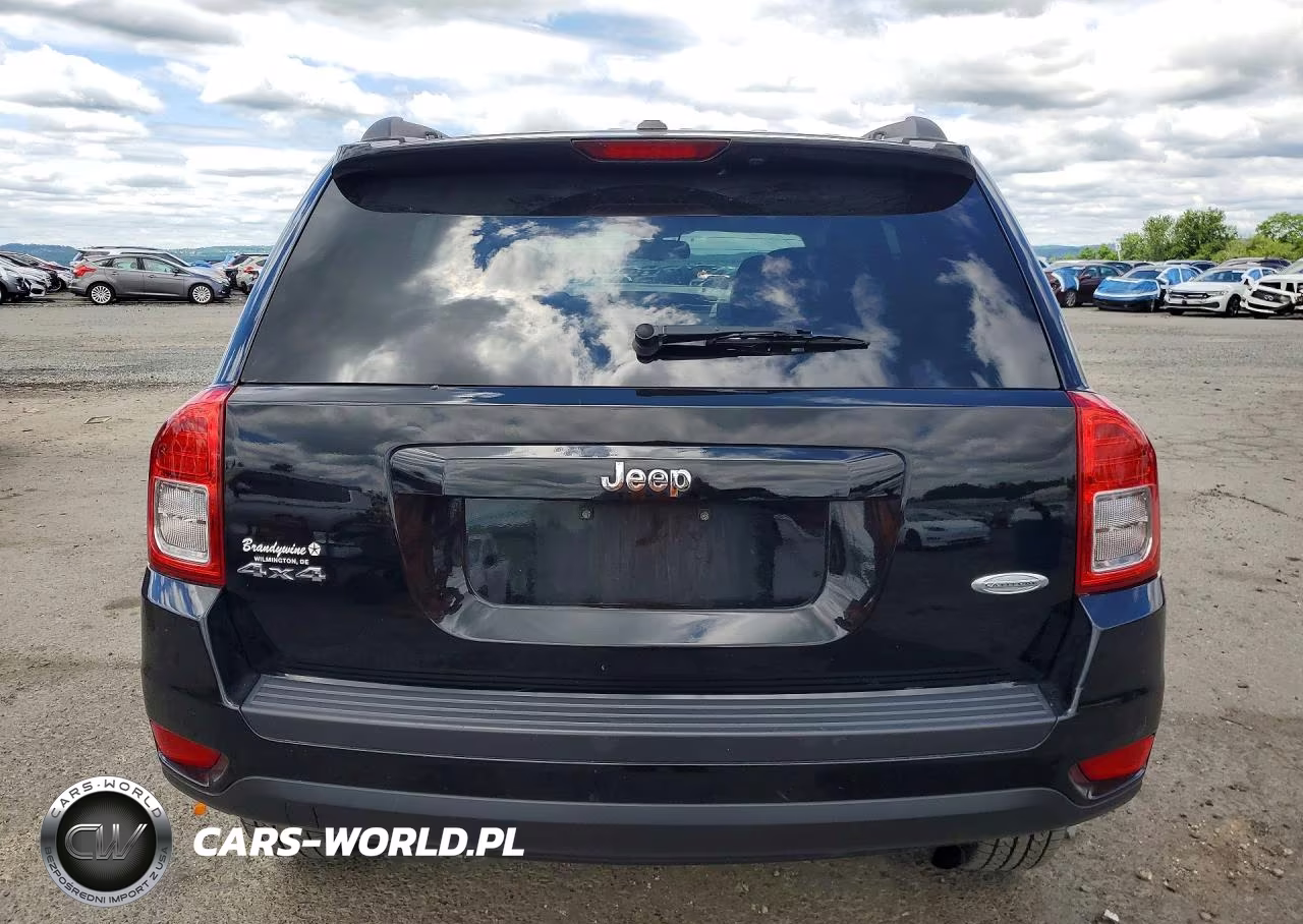 2013 Jeep Compass Latitude VIN:1C4NJDEB3DD236628 - 6