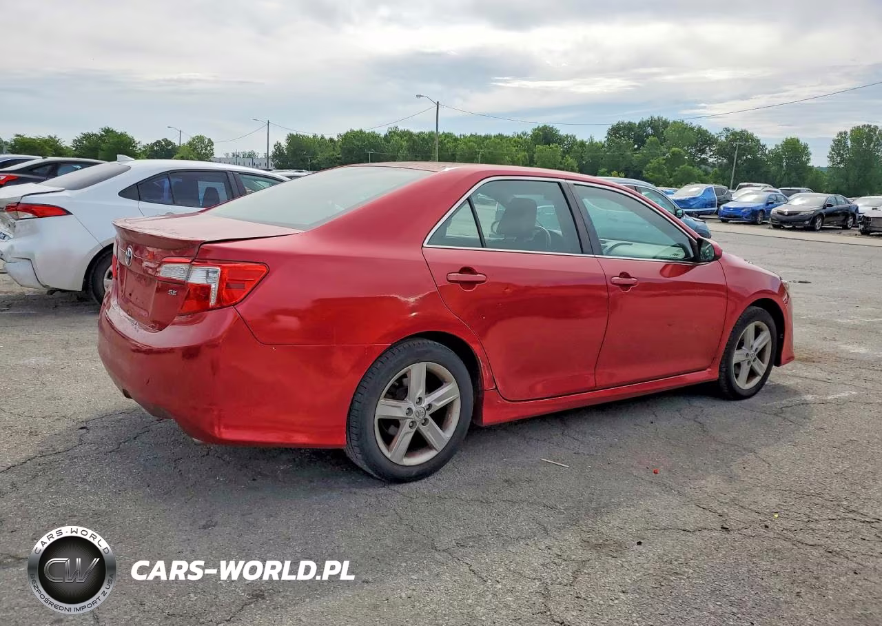 2014 Toyota Camry Se VIN:4T1BF1FK1EU778096 - 3