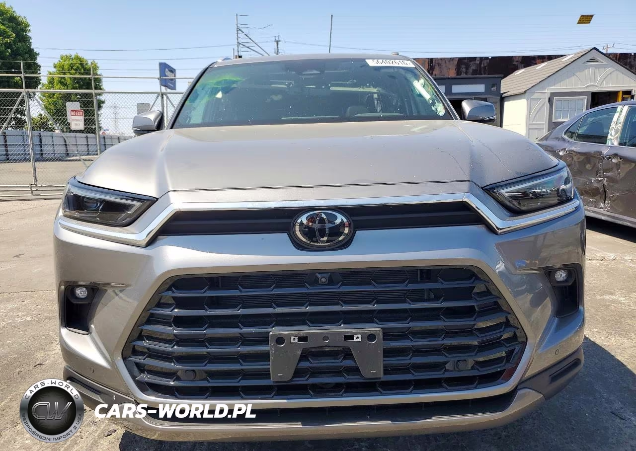 2025 Toyota Grand Highlander Hybrid Limited VIN:5TDACAB58SS053054 - 5