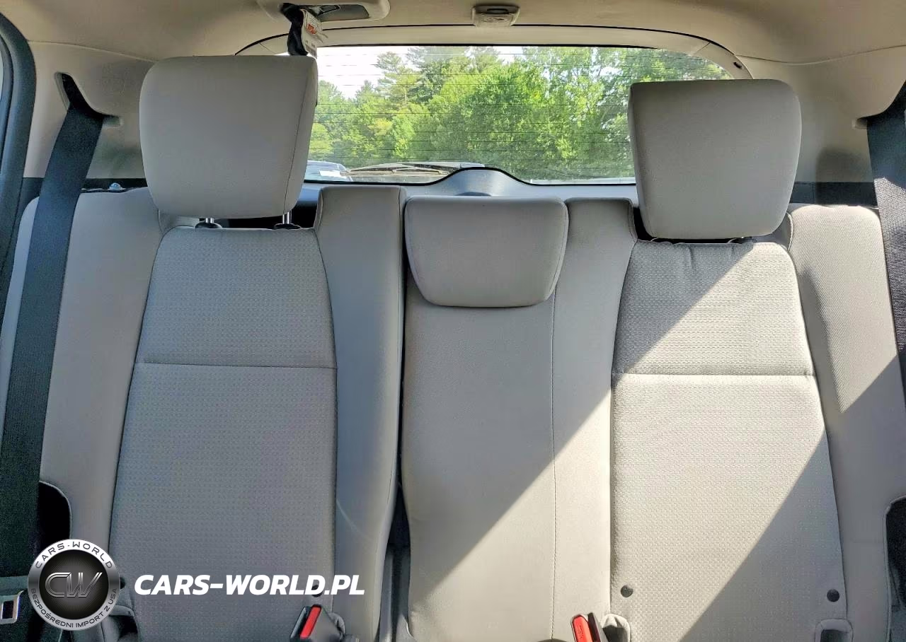 2022 Honda Hr-V Lx VIN:3CZRU6H36NM746917 - 10
